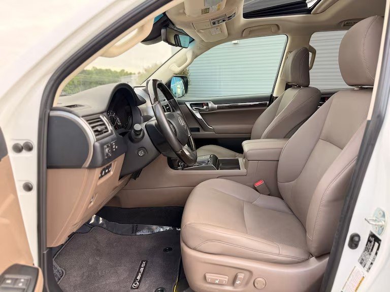 2022 Lexus GX 460 4.6L V8 6-Speed Automatic 4WD in Greensboro, NC (photo 8) — photo 8