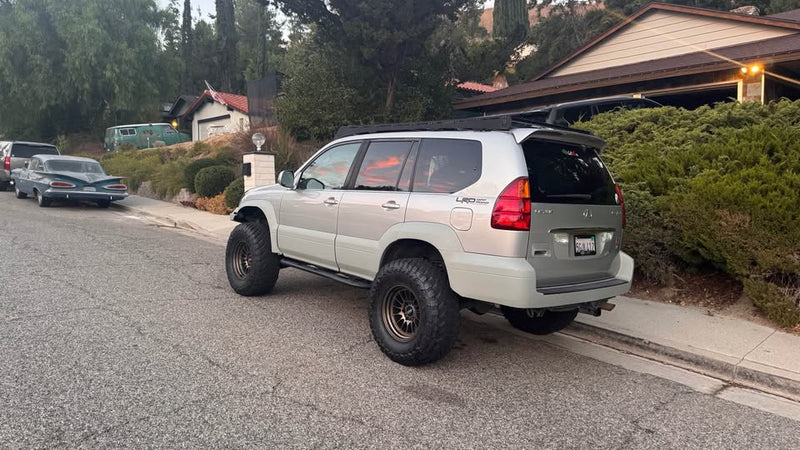 2004 Lexus GX · GX 470 Sport Utility 4D in Thousand Oaks, CA (photo 5) — photo 5
