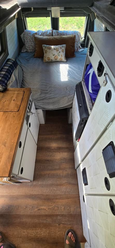 2006 Ford Sportsmobile e-350 diesel in Breckenridge, CO (photo 9) — photo 9