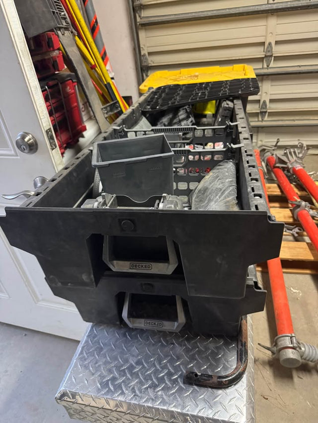 2024 5.9 bed length Silverado Decked System — photo 2