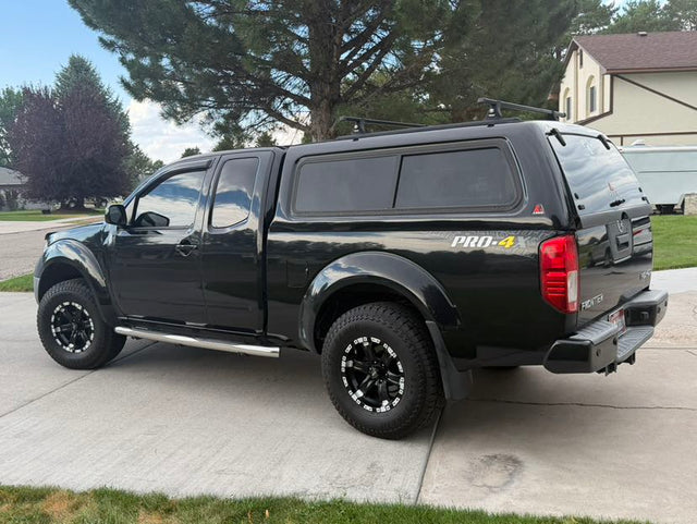 2017 Nissan Frontier - PRO-4X — photo 2