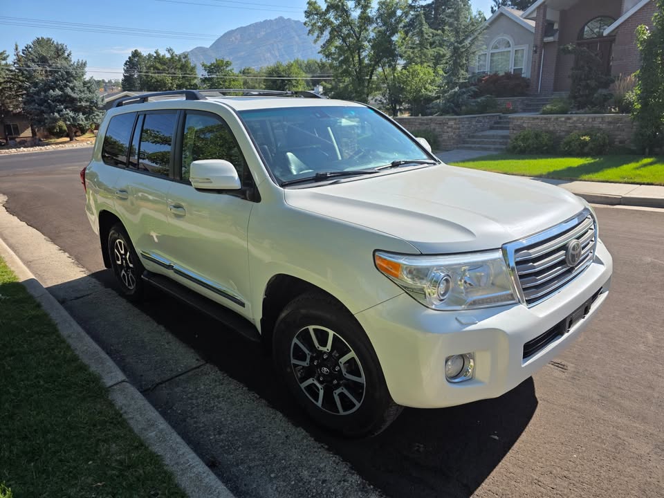 2013 Toyota Land Cruiser in Midvale, UT (photo 4)