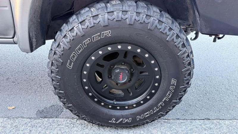 2002 Toyota 4runner limited in Kent, WA (photo 8) — photo 8