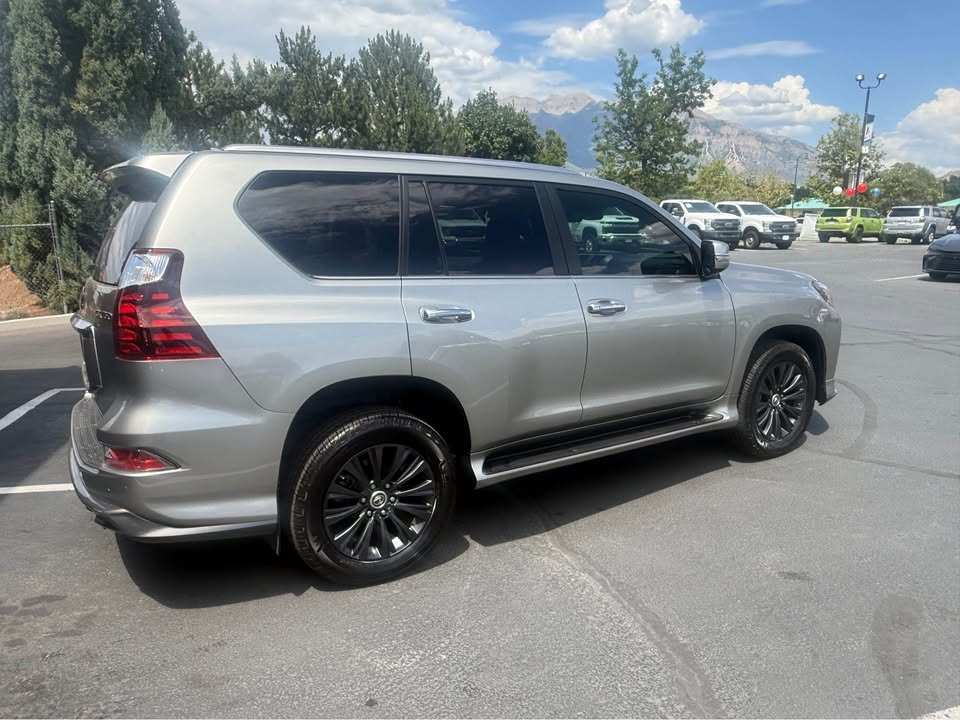2020 Lexus GX · GX 460 Premium Sport Utility 4D in Orem, UT (photo 4)