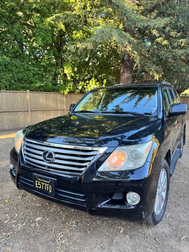 2010 Lexus LX · LX 570 Sport Utility 4D in Novato, CA (photo 2) — photo 2