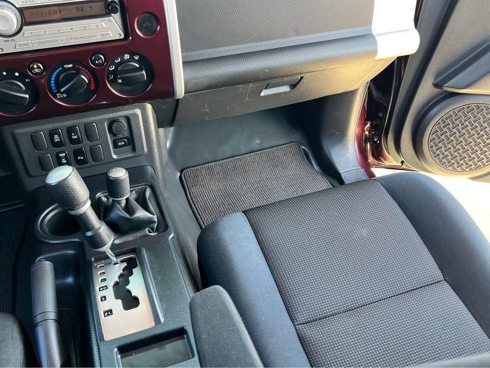 2007 Toyota FJ Cruiser · Sport Utility 2D in Rocklin, CA (photo 12) — photo 12