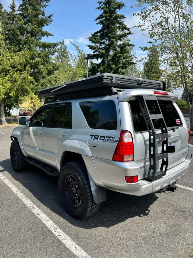 2005 Toyota 4Runner · Limited Sport Utility 4D — photo 3