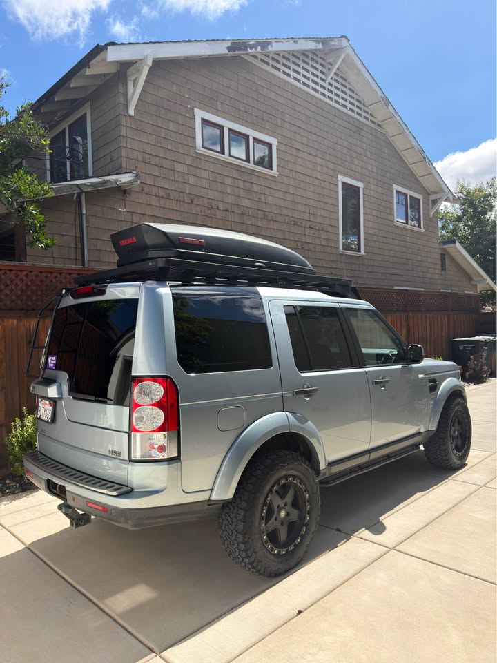 2012 Land Rover LR4 · HSE Sport Utility 4D in Sacramento, CA (photo 4) — photo 4