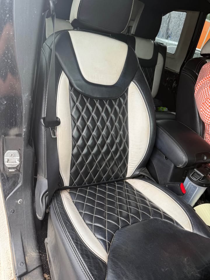 2015 Jeep Wrangler Unlimited · Rubicon Recon (JK) Sport Utility 4D in Ravenel, SC (photo 5) — photo 5