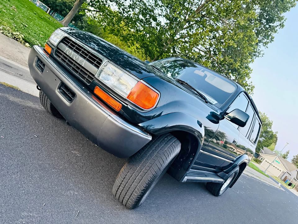 1993 Toyota Landcruiser · 4WD CLEAN LOW MILES ORIGINAL in Sacramento, CA (photo 1) — photo 1