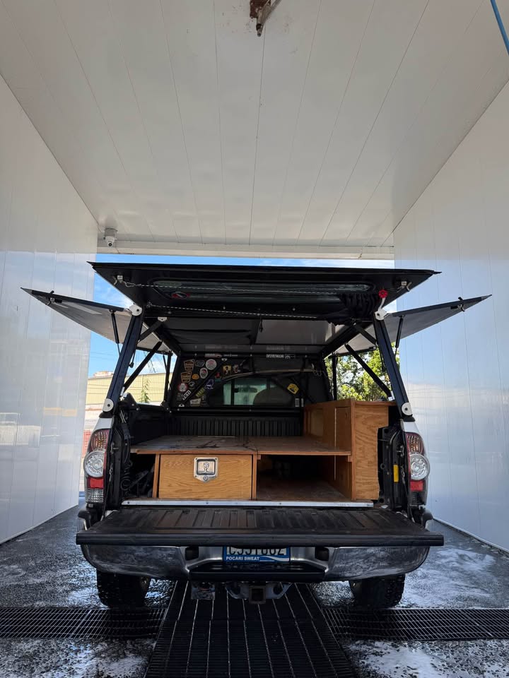 V2 Go Fast Camper (GFC) Toyota Tacoma 6ft Bed in Seattle, WA (photo 6) — photo 6