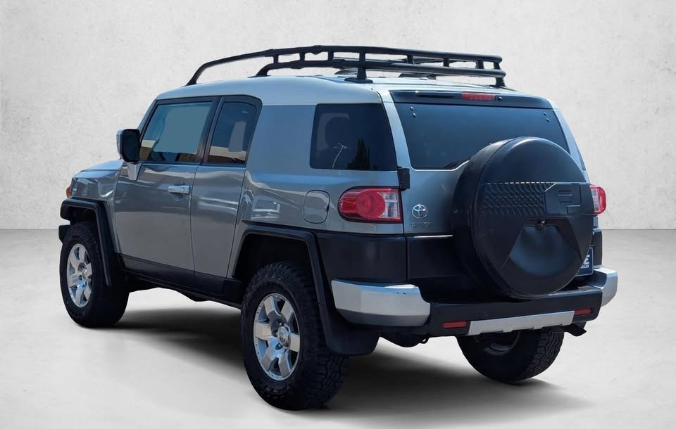 2010 Toyota FJ Cruiser in Golden, CO (photo 8) — photo 8