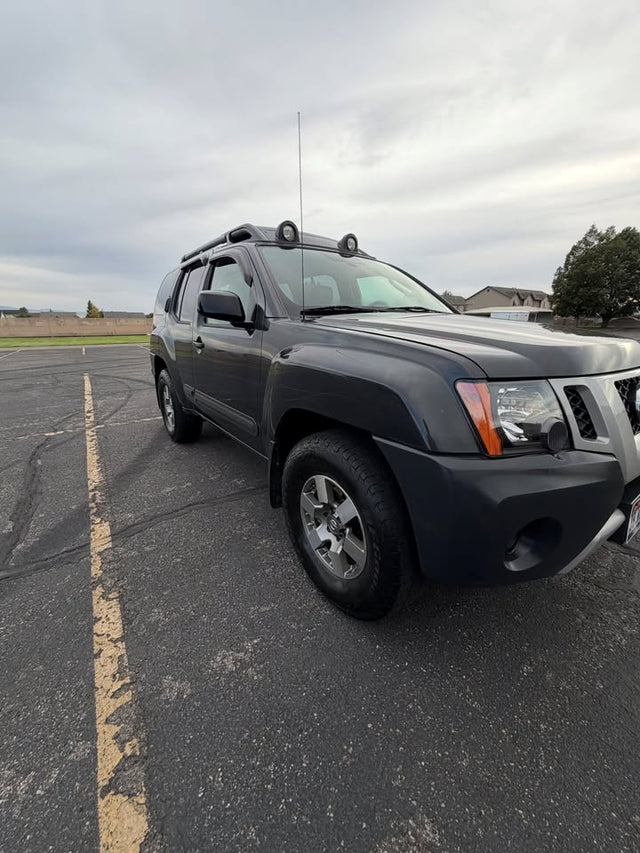 2012 Nissan Xterra · PRO-4X Sport Utility 4D — photo 3