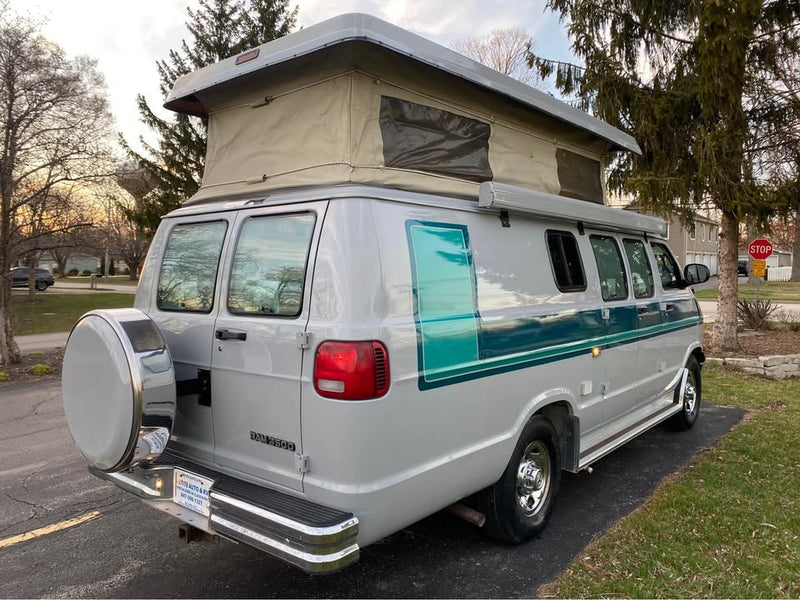 2003 Dodge Sportsmobile EB30 in Gurnee, IL (photo 4) — photo 4