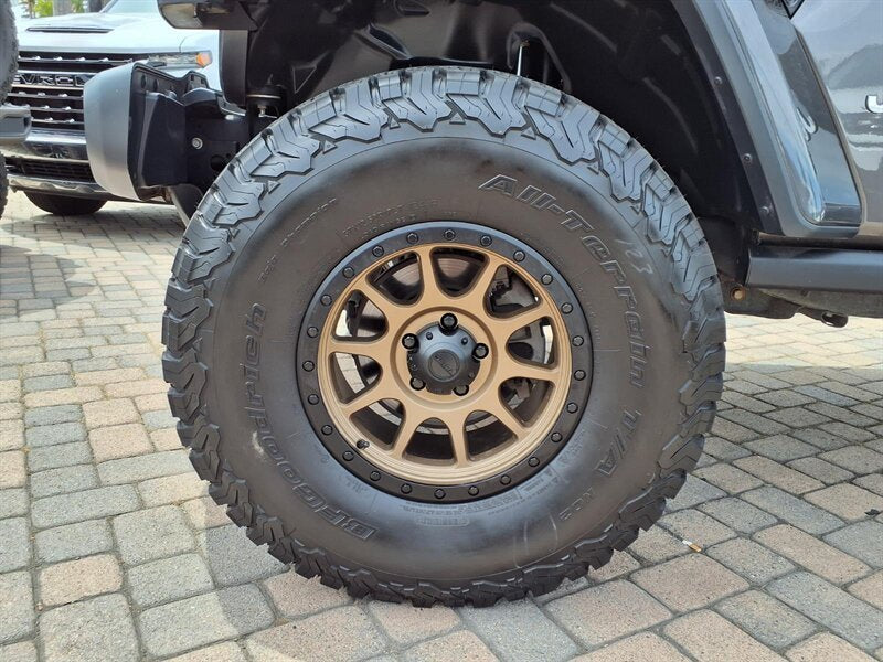 2020 Jeep Jeep Gladiator Overland in Westminster, CA (photo 9) — photo 9