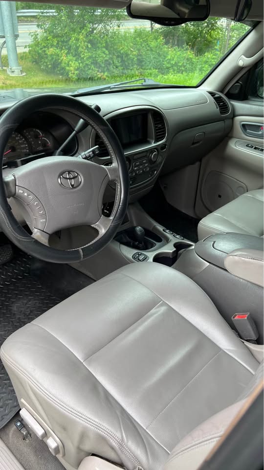 2003 Toyota Sequoia · Limited Sport Utility 4D in West Valley City, UT (photo 8) — photo 8