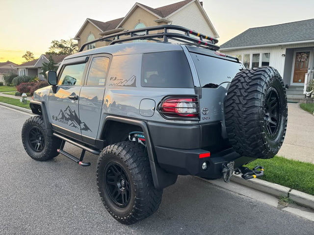 2013 FJ Cruiser — photo 2