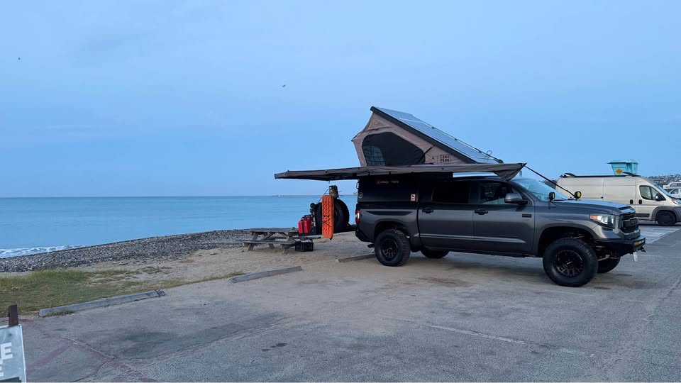 Overland topper camper lone peak in Bell Gardens, CA (photo 8) — photo 8