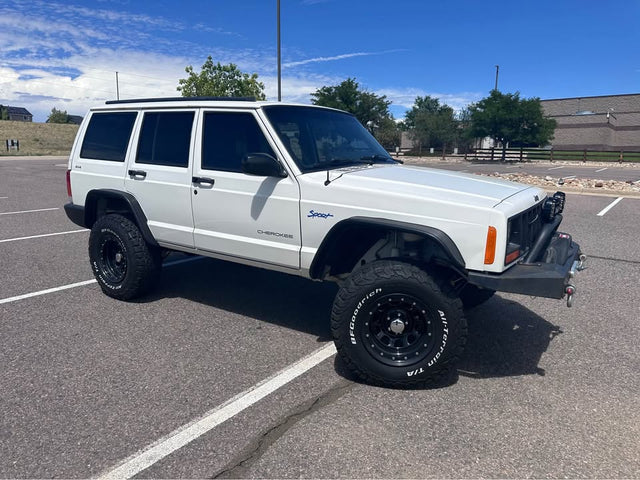 1997 Jeep Cherokee · Classic Sport Utility 4D — photo 2