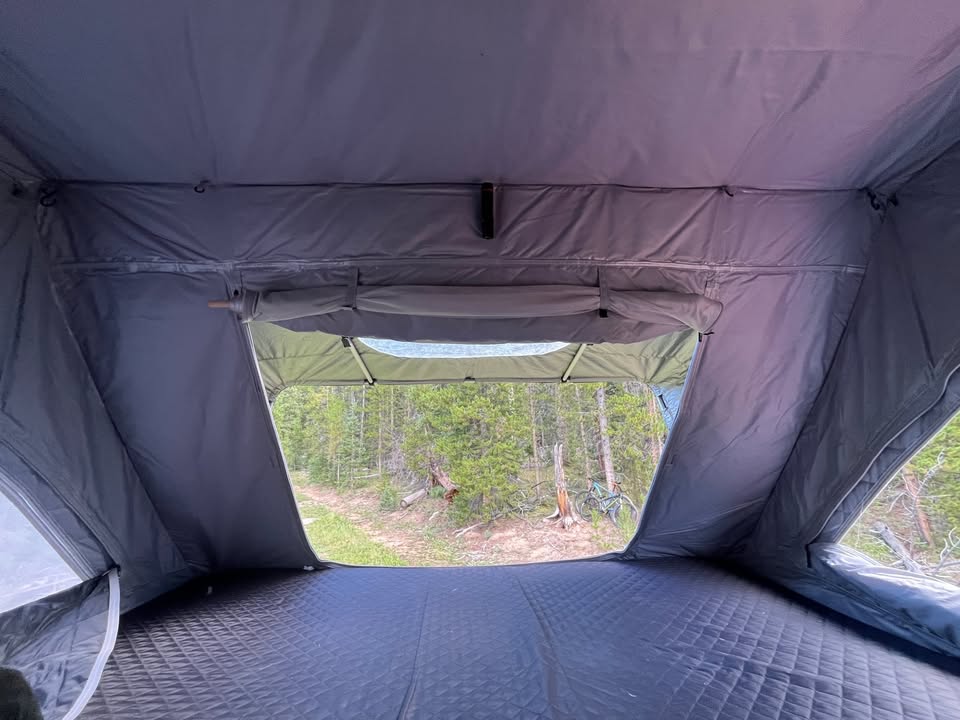 Freespirit Recreation FSR High Country 80" Rooftop Tent in Golden, CO (photo 5) — photo 5