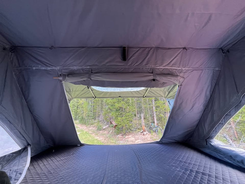 Freespirit Recreation FSR High Country 80" Rooftop Tent in Golden, CO (photo 5) — photo 5