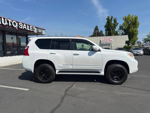 2010 Lexus GX 460 — photo 2