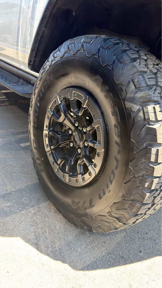 2023 Ford Bronco · Raptor Sport Utility 4D in Stockton, CA (photo 4)