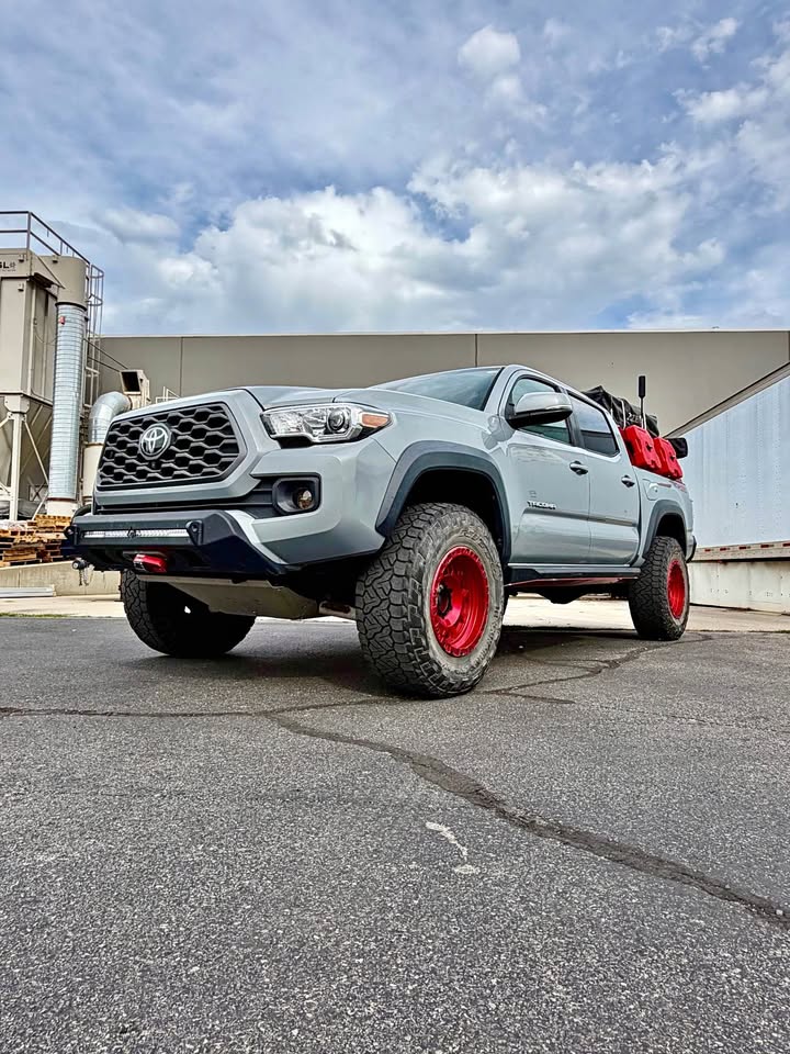 2020 Toyota Tacoma Double Cab · TRD Off-Road Pickup 4D 5 ft in North Salt Lake, UT (photo 1) — photo 1