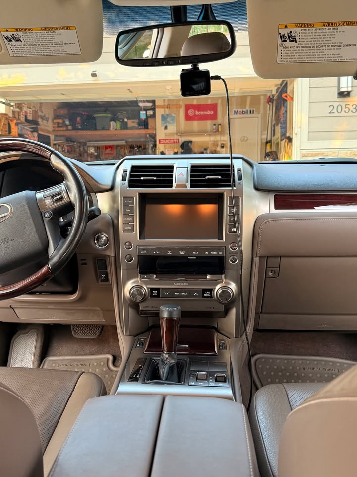 2017 Lexus gx460 in Thornton, CO (photo 8) — photo 8