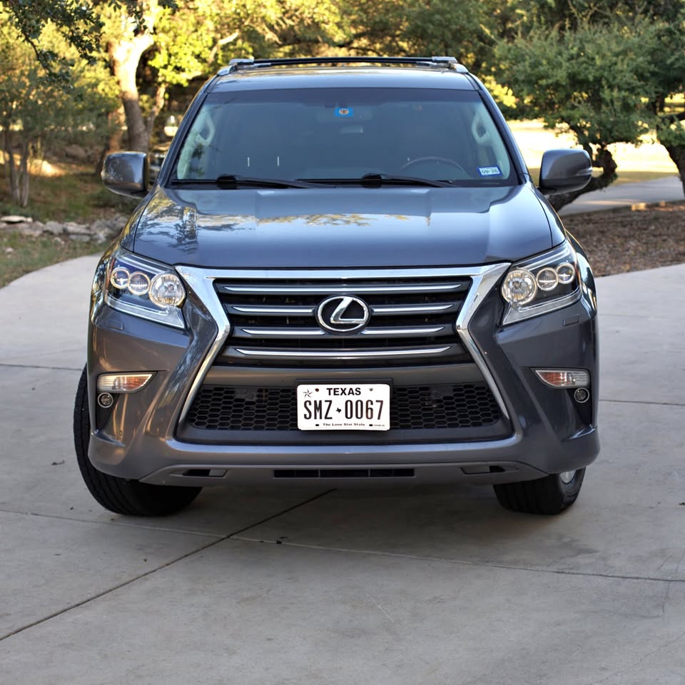 2017 Lexus gx460 in Boerne, TX (photo 1) — photo 1