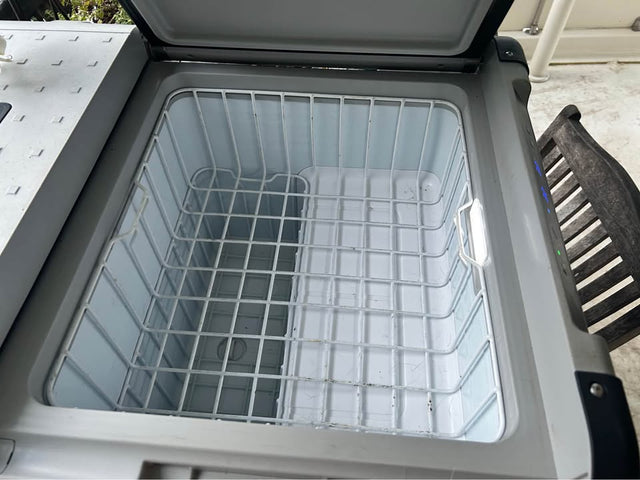 Dometic CFX 94 Liter dual zone cooler 120volt AC or 12/24volt Camping, boating, hurricane — photo 3