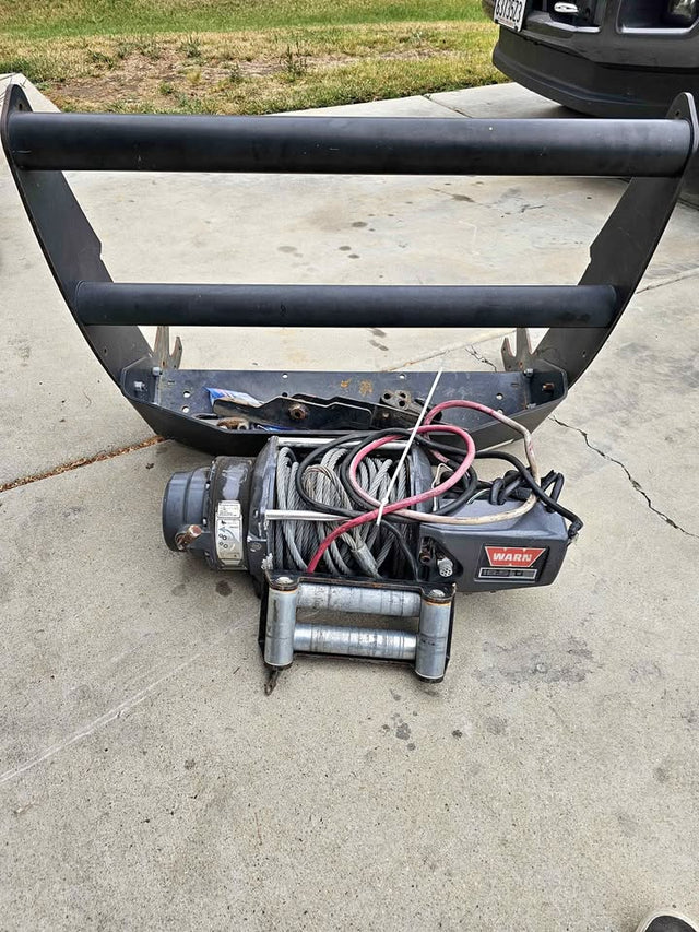 Front bumper and warn 16.5k winch in Wildomar, CA (photo 1)