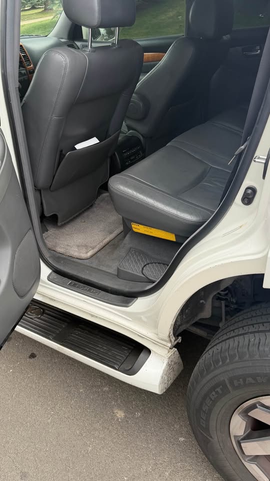 2004 Lexus GX · GX 470 Sport Utility 4D in Denver, CO (photo 9) — photo 9