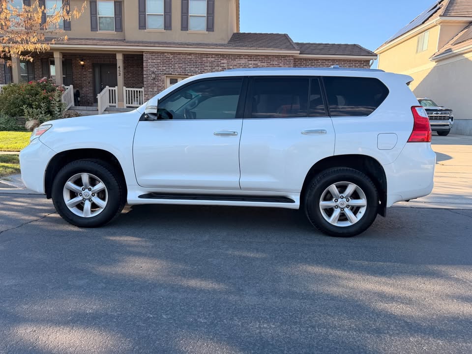 2010 Lexus GX460 in North Salt Lake, UT (photo 2) — photo 2