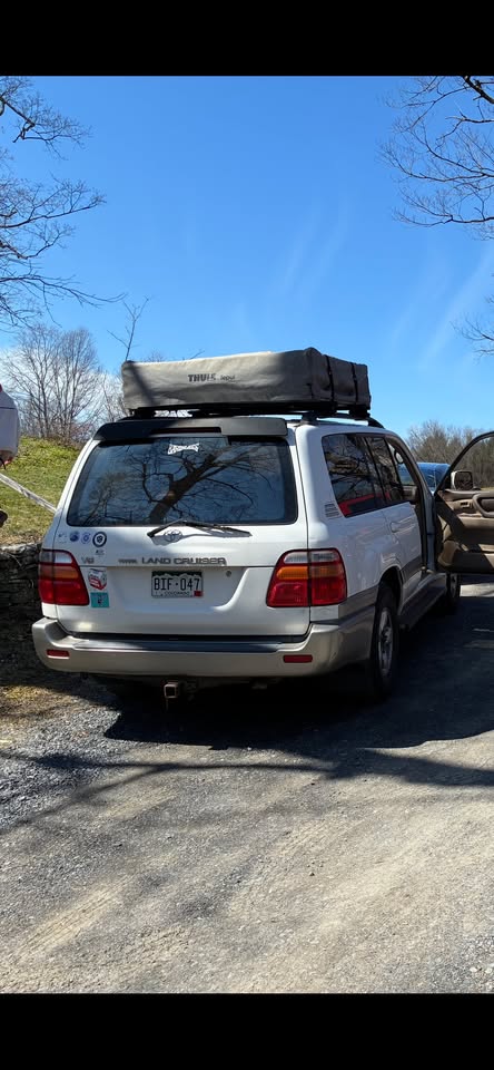 Thule Tepui Kukeman III Rooftop Tent in Brooklyn, NY (photo 10) — photo 10