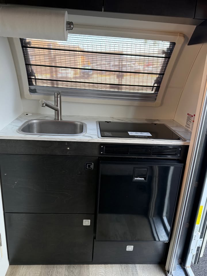 2021 nuCamp RV T@b Series 320S Boondock in San Antonio, TX (photo 11) — photo 11