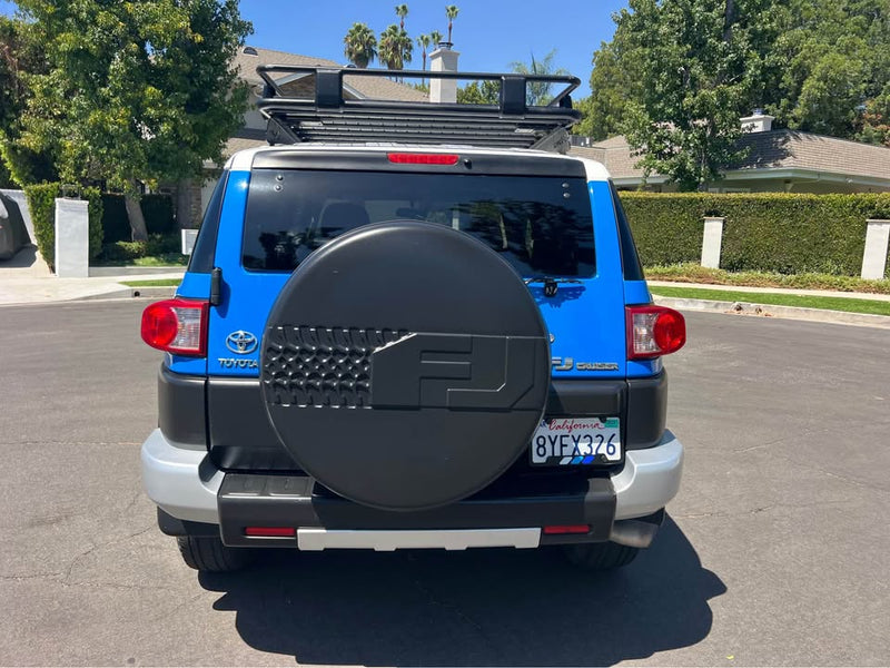 2007 Toyota FJ Cruiser · Sport Utility 2D in Valencia, CA (photo 4) — photo 4