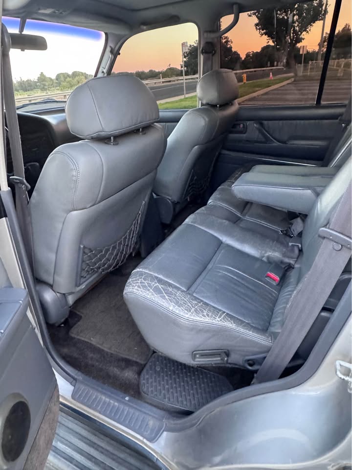 1993 Toyota Landcruiser · Sport Utility 4D in Modesto, CA (photo 10) — photo 10