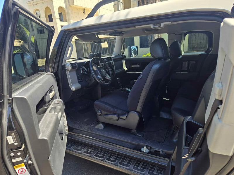 2007 Toyota FJ Cruiser in Hawthorne, CA (photo 8) — photo 8
