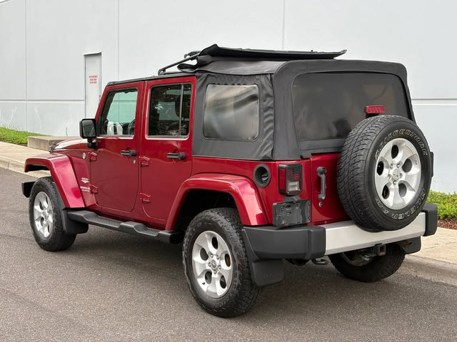 2013 Jeep Wrangler Unlimited Sahara — photo 3