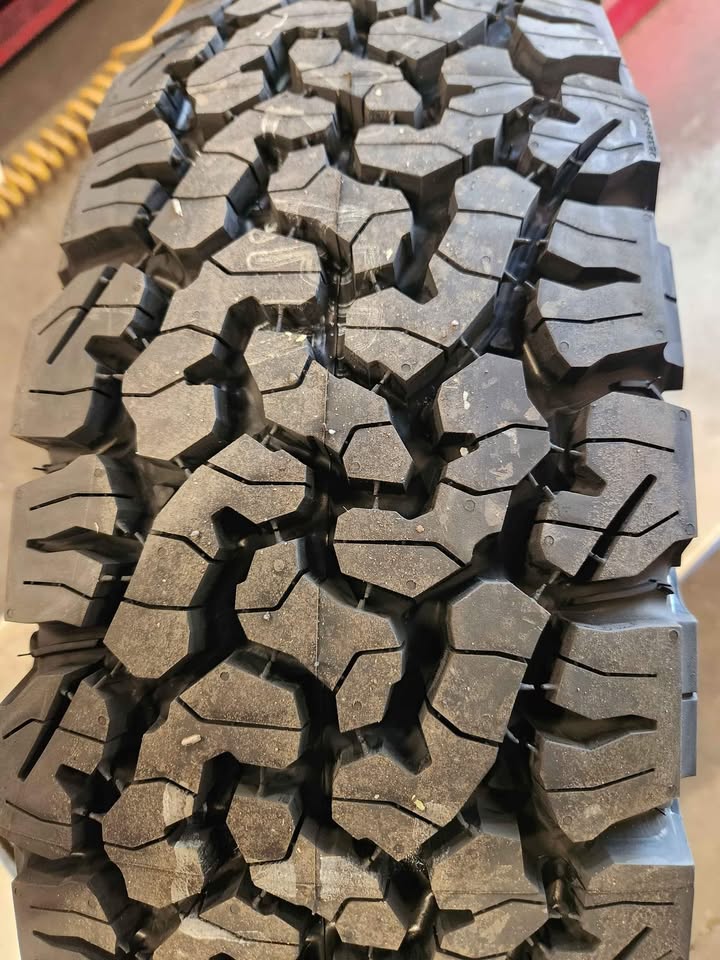 225/75r16 bfgoodrich Ko2 all terrain ta in Salt Lake City, UT (photo 2)