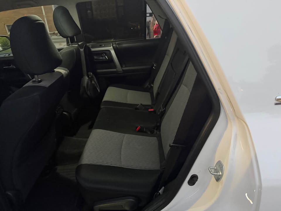 2015 Toyota 4Runner · SR5 in Midvale, UT (photo 5)