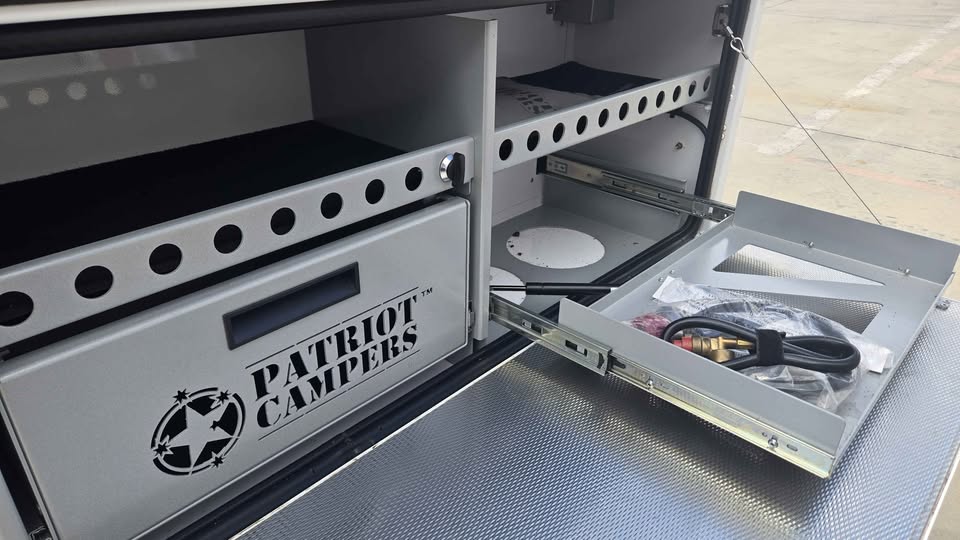 2020 PATRIOT CAMPERS IN AUSTRALIA x2 tourer in New Braunfels, TX (photo 9) — photo 9