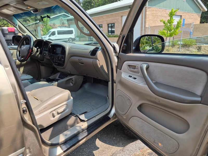2006 Toyota Sequoia · SR5 Sport Utility 4D in Nevada City, CA (photo 10) — photo 10