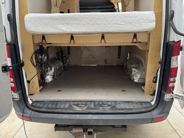 2015 Mercedes Sprinter 2500 144" High Roof - Custom Van Build w/ Solar — photo 2