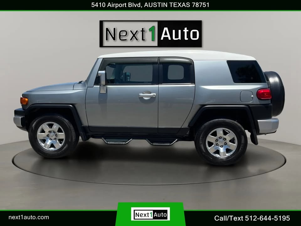 2010 Toyota FJ Cruiser Sport Utility 2D in Austin, TX (photo 11) — photo 11