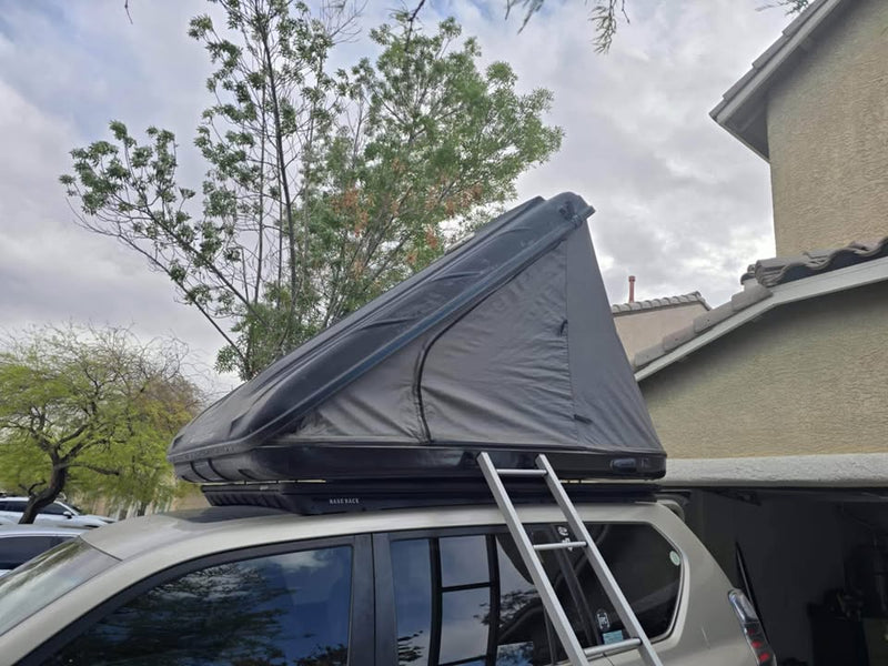James Baroud Discovery Evo medium roof top tent in Las Vegas, NV (photo 5) — photo 5