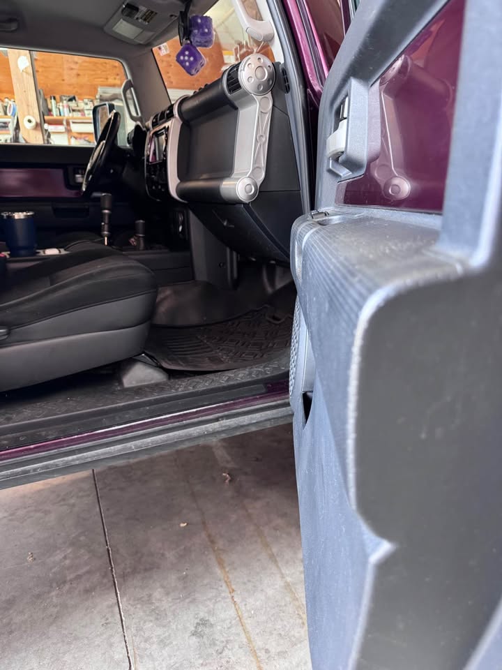 2007 Toyota FJ Cruiser in Garden City, ID (photo 5)
