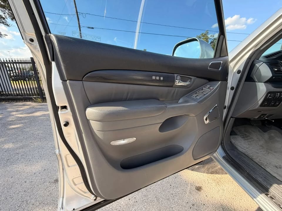 2008 Lexus GX in Houston, TX (photo 11) — photo 11