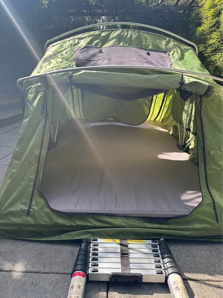 Yakima rooftop tent in Portland, OR (photo 7) — photo 7